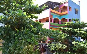 Rainbow Guest House Tiruvannamalai